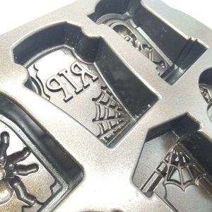 Nordic Ware Seasonally Sweet Tombstone Cakelets Baking Pan Halloween Brown RIP